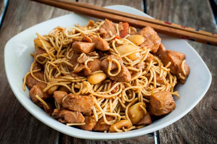 Fideos con Pollo y Sésamo